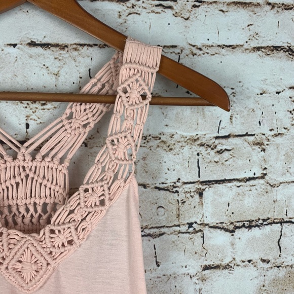 American Eagle Sleeveless Fringe Top NWOT - Picture 5 of 8